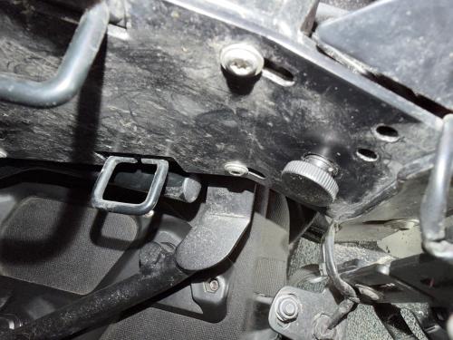 BMW Sitzbank Schnell Befestigungsscghraube