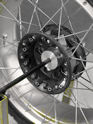 Achs- und Wuchtadapter für BMW Motorräder mit 5-Loch-Felge