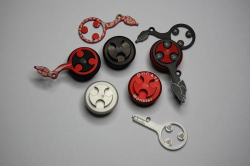 Ducati / Honda / Triumph/ Kawasaki Öleinfüllschraube SiguTech Design