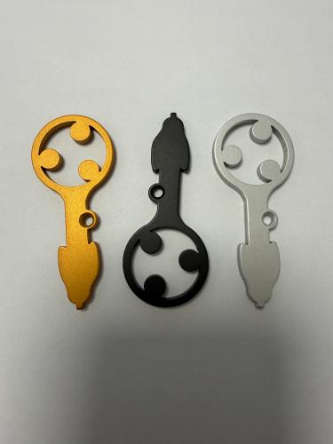 Schlüssel Drachenform Design, für Unsere Öleinfüllschrauben