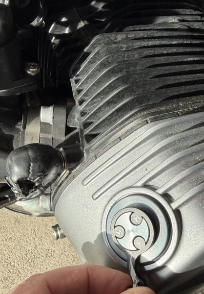 Öleinfüllschraube SiguTech Design für BMW R nine T